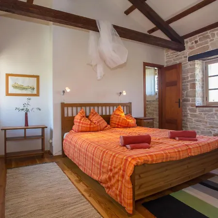 Tatil Evi Luxurious Holiday In Heraki Croatia With Private Pool *